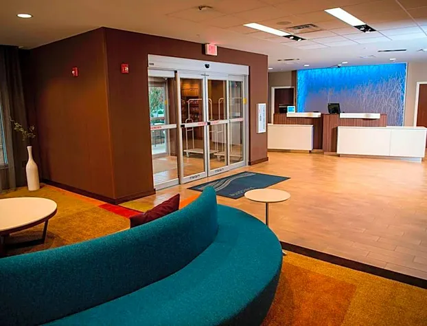 Fairfield Inn & Suites Cincinnati Uptown/University Area hotel detail image 2