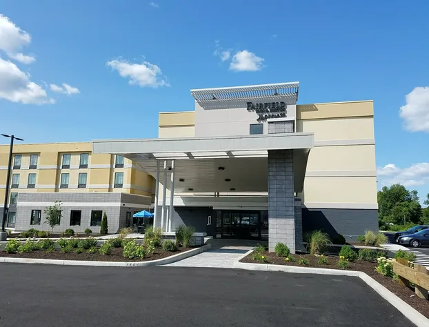 Fairfield Inn & Suites Springfield Holyoke hotel detail image 1