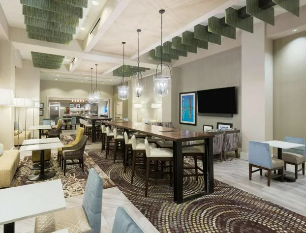 Hampton Inn & Suites Tampa Airport Avion Park Westshore hotel detail image 4