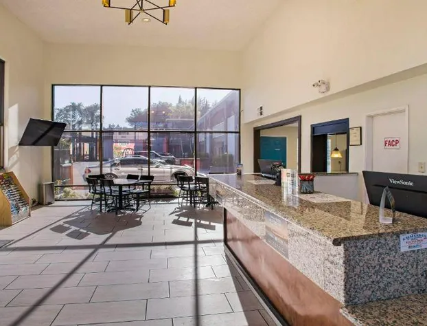 SureStay Plus Hotel by Best Western Sacramento North hotel detail image 3