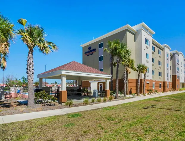 Candlewood Suites Pensacola - University Area by IHG hotel detail image 3