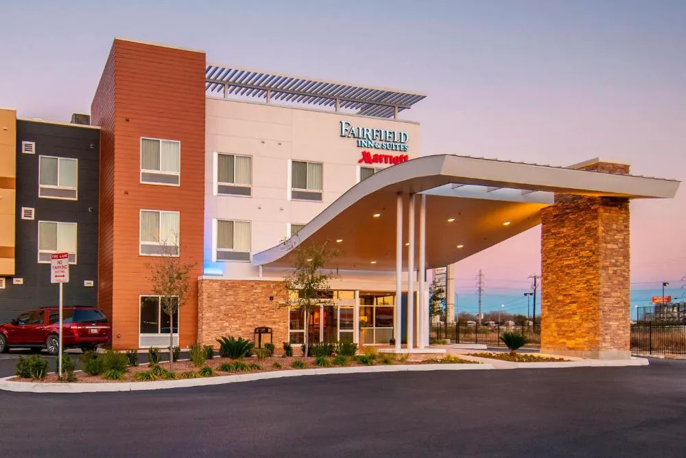 Fairfield Inn & Suites San Antonio Brooks City Base hotel hero