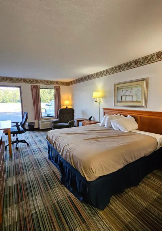 Imperial Lodge hotel hero