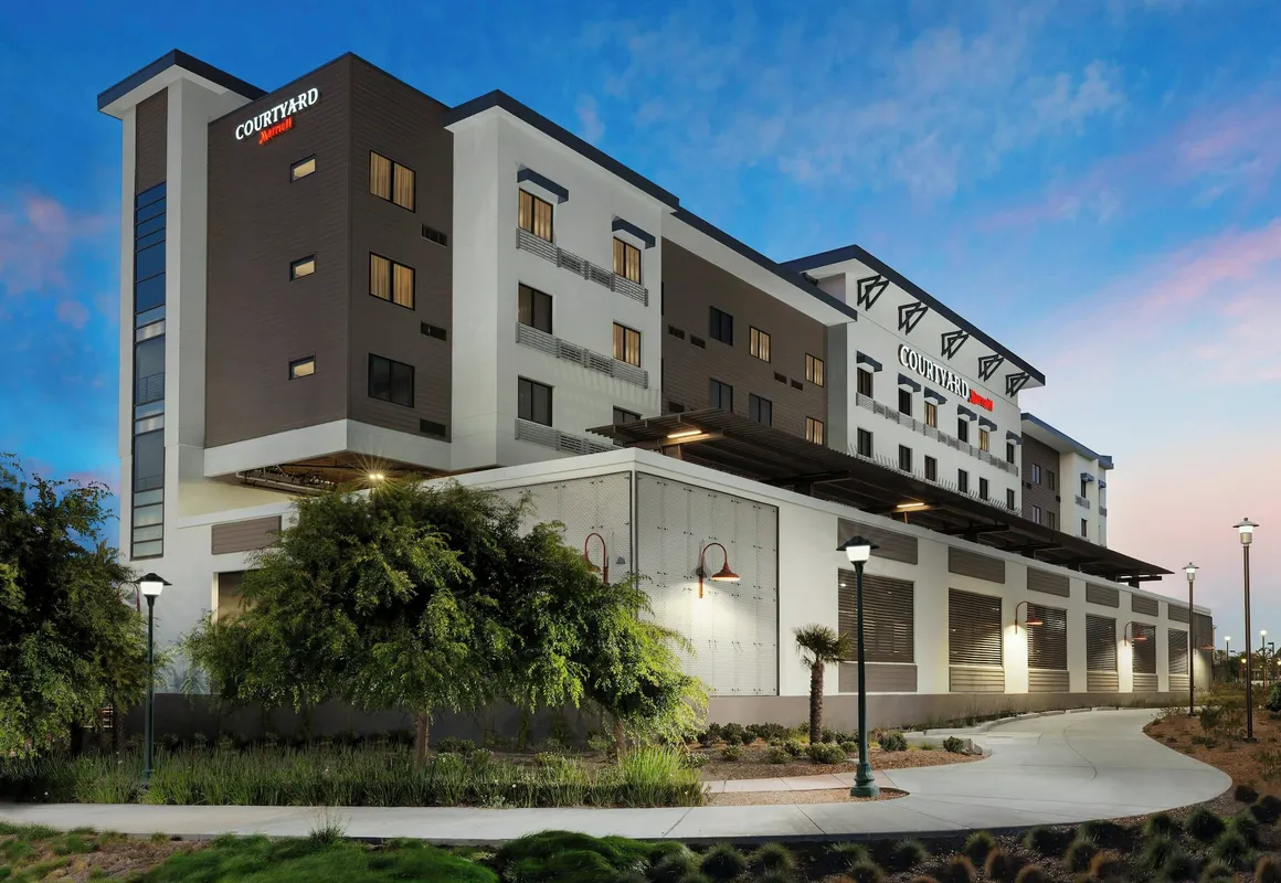 Courtyard by Marriott Redwood City hotel hero