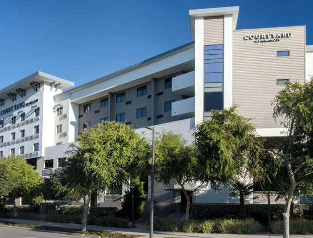 Courtyard by Marriott Redwood City hotel detail image 1