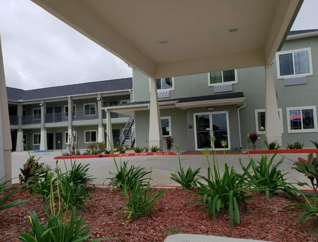 Scottish Inns & Suites hotel detail image 4