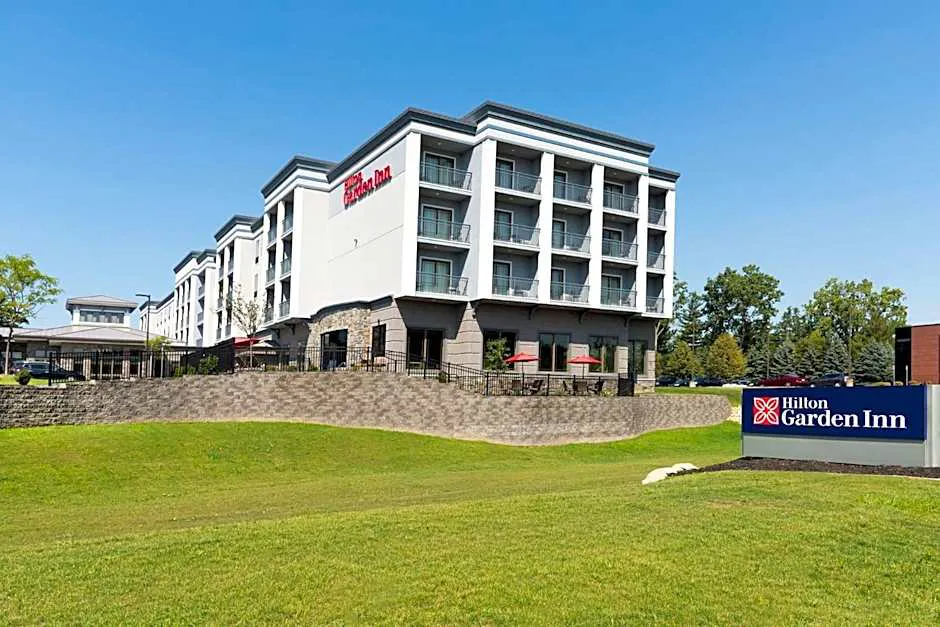 Hilton Garden Inn Grand Rapids East hotel hero