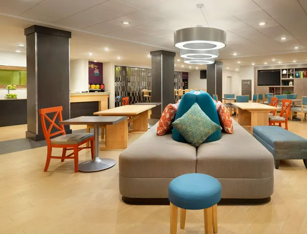 Home2 Suites by Hilton Roanoke, VA hotel detail image 4