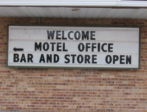 Meadowlark Inn Bridgeport hotel detail image 2