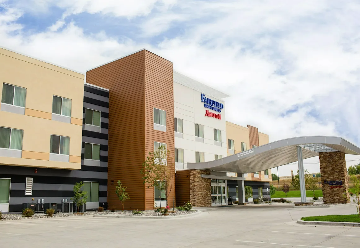 Fairfield Inn & Suites Sheridan hotel hero