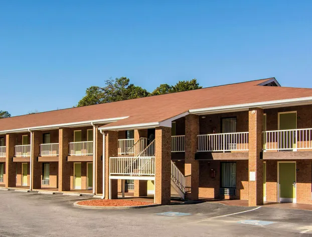 Quality Inn Toccoa hotel detail image 4