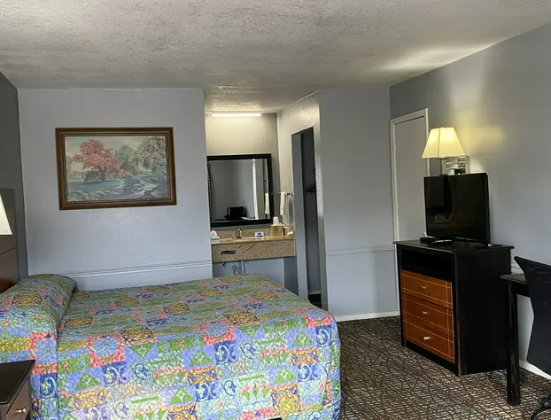 Wilshire Inn hotel detail image 4