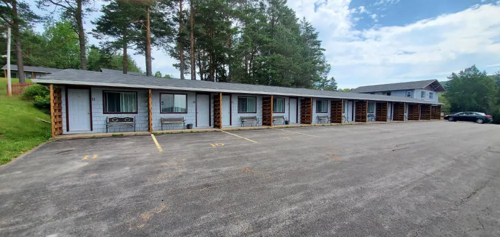 Fair Isle Motel hotel detail image 1