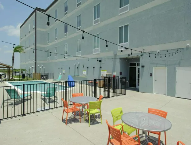 Home2 Suites by Hilton Portland hotel detail image 1