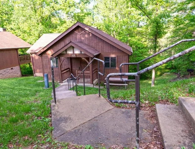 Cumberland Falls State Resort Park hotel detail image 3