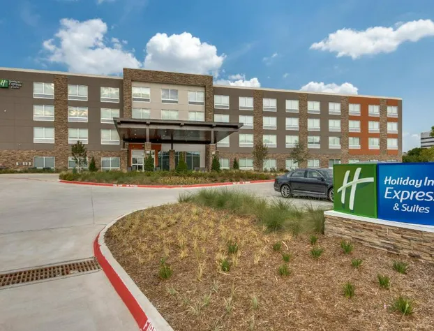 Holiday Inn Express & Suites Dallas North - Addison by IHG hotel detail image 3