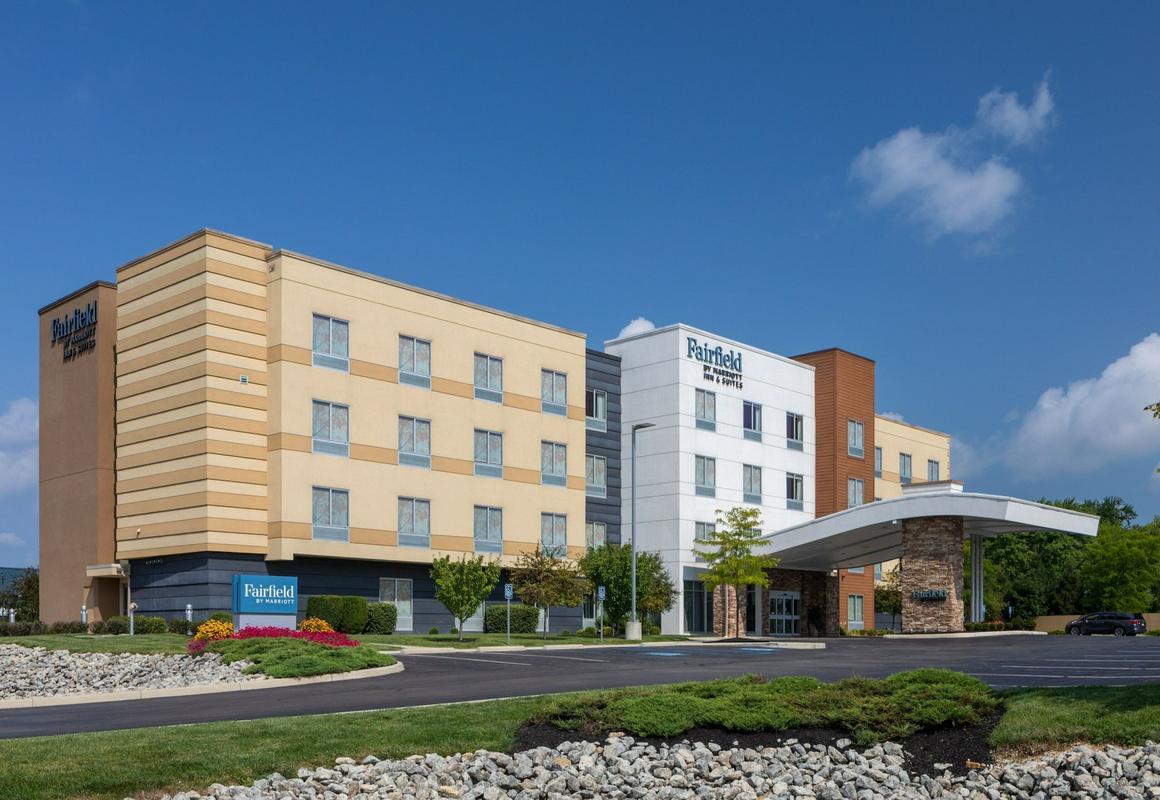 Fairfield Inn and Suites by Marriott Chillicothe hotel hero