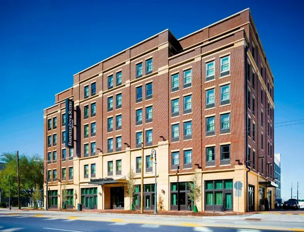 Fairfield Inn & Suites Savannah Downtown/Historic District hotel detail image 1