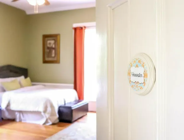 Early Inn at the Grove hotel detail image 4