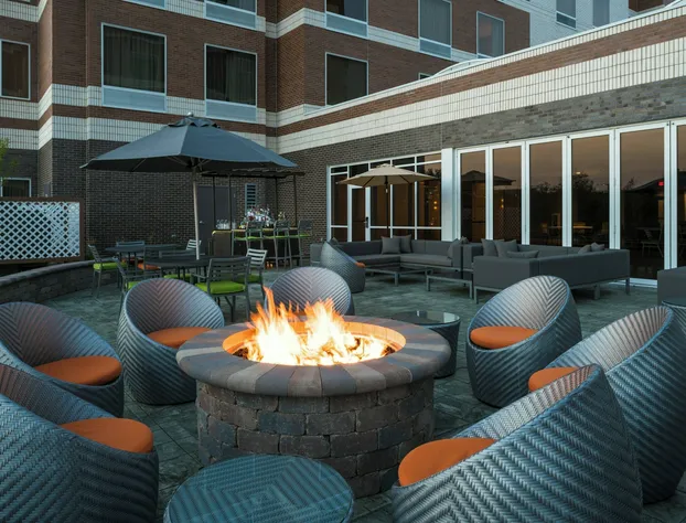 Fairfield Inn & Suites by Marriott Chicago Schaumburg hotel detail image 1