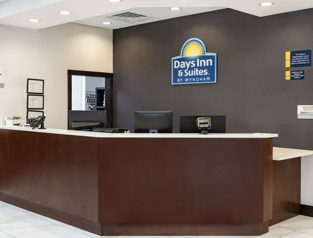 Days Inn and Suites by Wyndham Oxford hotel detail image 3