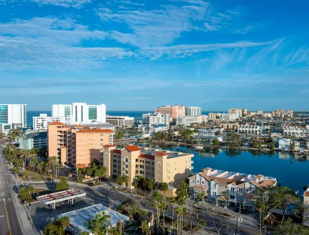 Hampton Inn & Suites Clearwater Beach hotel detail image 3