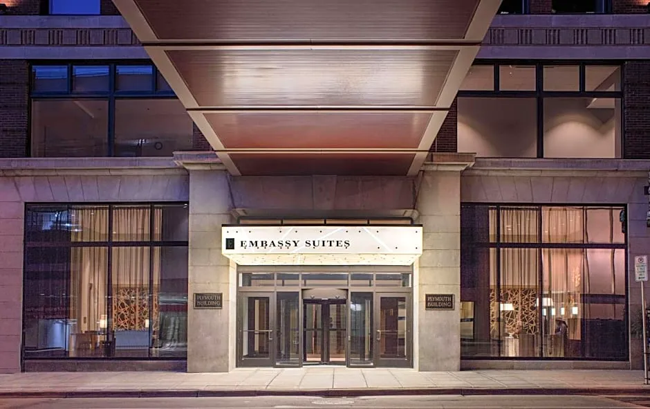 Embassy Suites by Hilton Minneapolis Downtown hotel hero