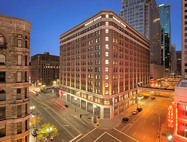 Embassy Suites by Hilton Minneapolis Downtown hotel detail image 1