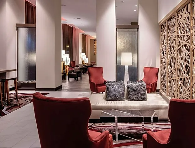 Embassy Suites by Hilton Minneapolis Downtown hotel detail image 2