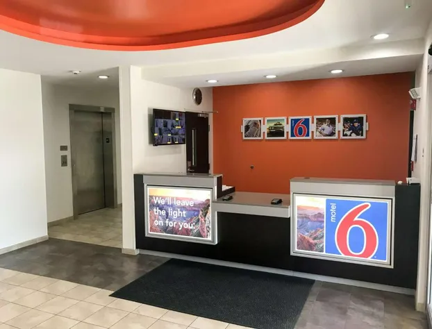 Motel 6 Tulsa, OK hotel detail image 2