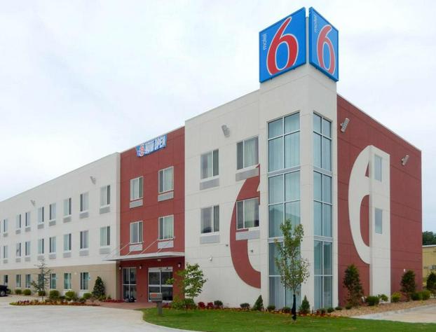 Motel 6 Tulsa, OK hotel detail image 3