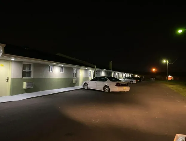 Red Carpet Inn and Suites hotel detail image 4