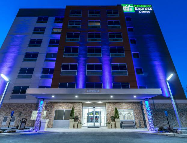 Holiday Inn Express & Suites Jersey City North - Hoboken, an IHG Hotel hotel detail image 2