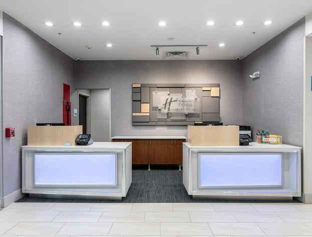 Holiday Inn Express & Suites Jersey City North - Hoboken, an IHG Hotel hotel detail image 4