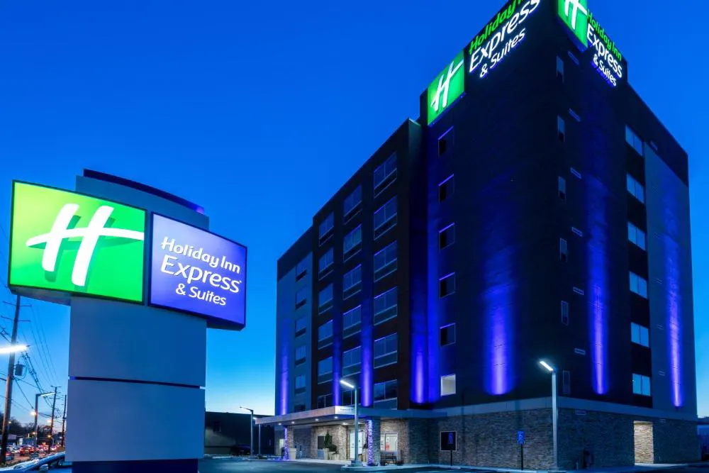 Holiday Inn Express & Suites Jersey City North - Hoboken by IHG hotel hero