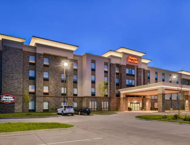 Hampton Inn & Suites Altoona-Des Moines hotel detail image 1