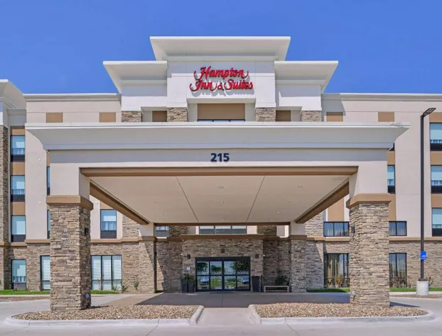Hampton Inn & Suites Altoona-Des Moines hotel detail image 2