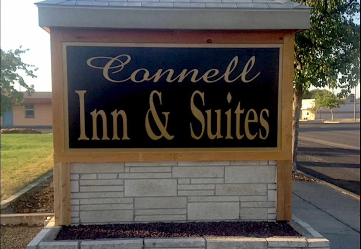 Connell Inn and Suites hotel hero