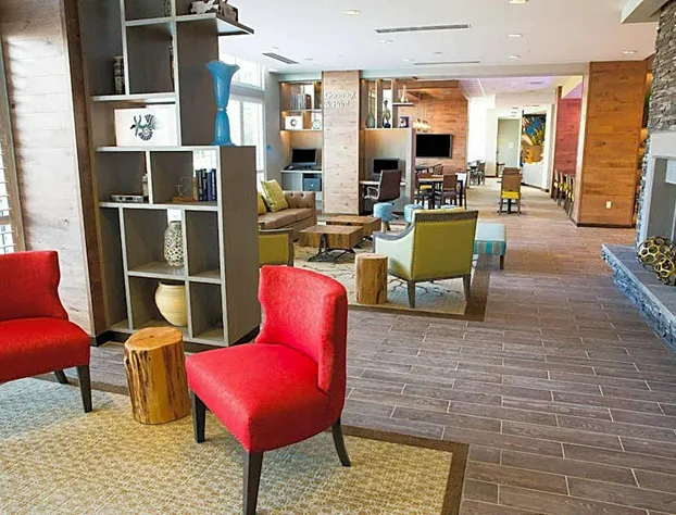 Fairfield Inn & Suites by Marriott Savannah Midtown hotel detail image 3