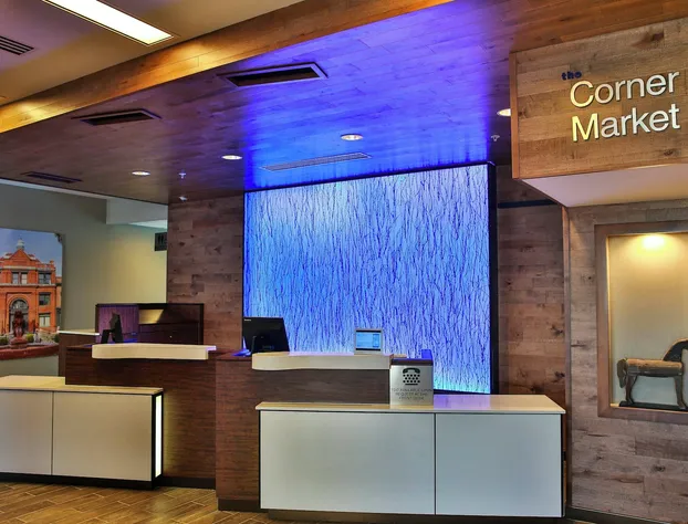 Fairfield Inn & Suites by Marriott Savannah Midtown hotel detail image 4