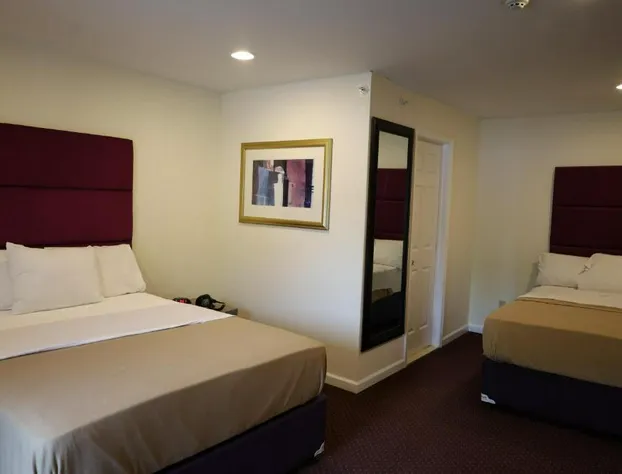 The Hamlet Inn at Warwick hotel detail image 3