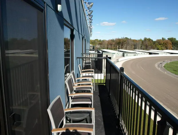 Hotel At Batavia Downs hotel detail image 3