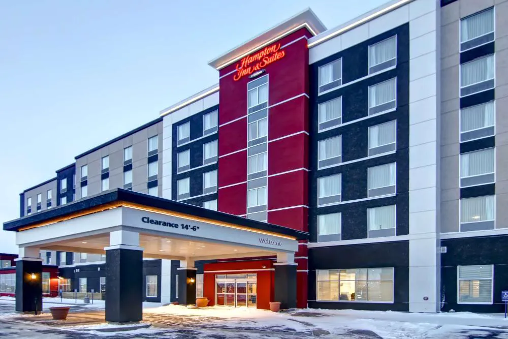 Hampton Inn & Suites by Hilton Grande Prairie hotel hero