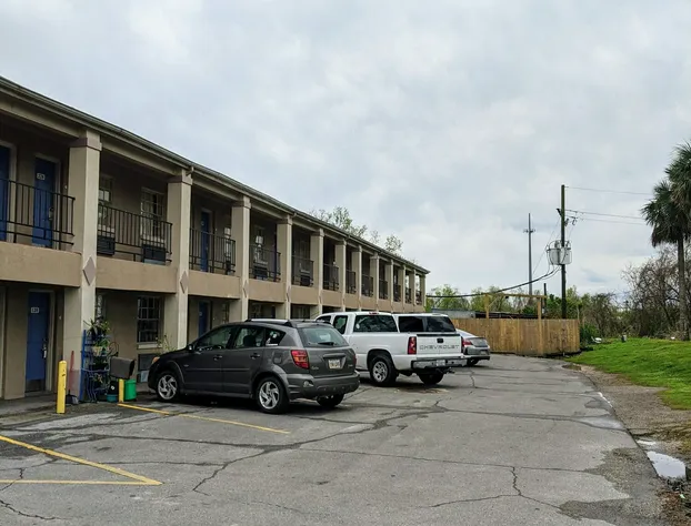 Lake Houma Inn hotel detail image 2