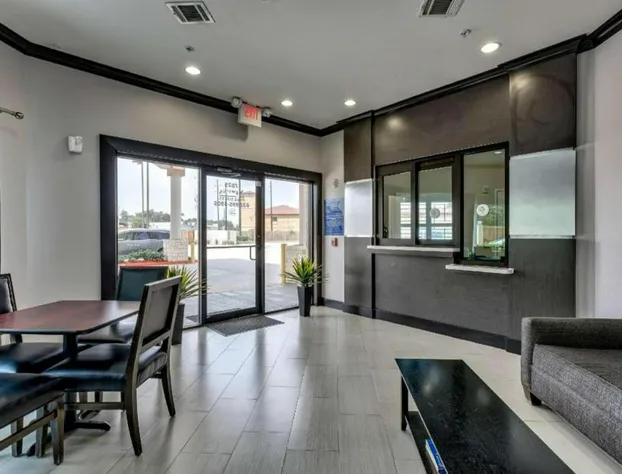 Americas Best Value Inn and Suites IAH Airport North hotel detail image 4