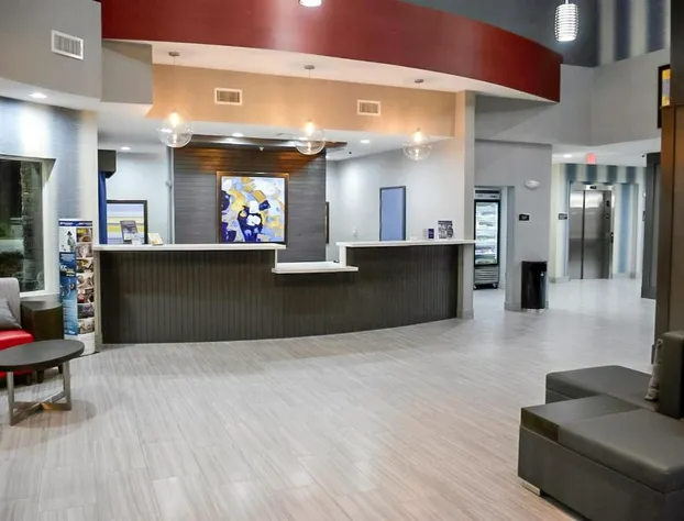 Del-Mar Airport Inn & Suites hotel detail image 1