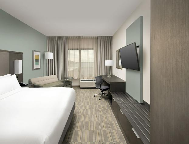 Holiday Inn Express Pensacola Downtown, an IHG Hotel hotel detail image 4