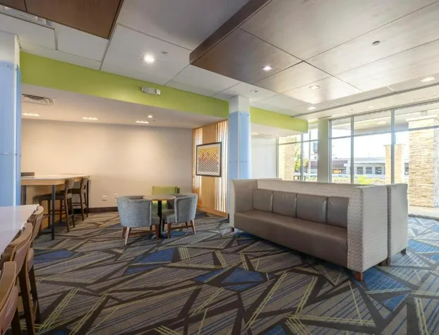 Holiday Inn Express & Suites Dallas Northeast - Arboretum by IHG hotel detail image 1