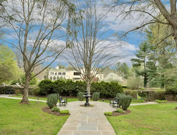 Airlie Hotel hotel detail image 3