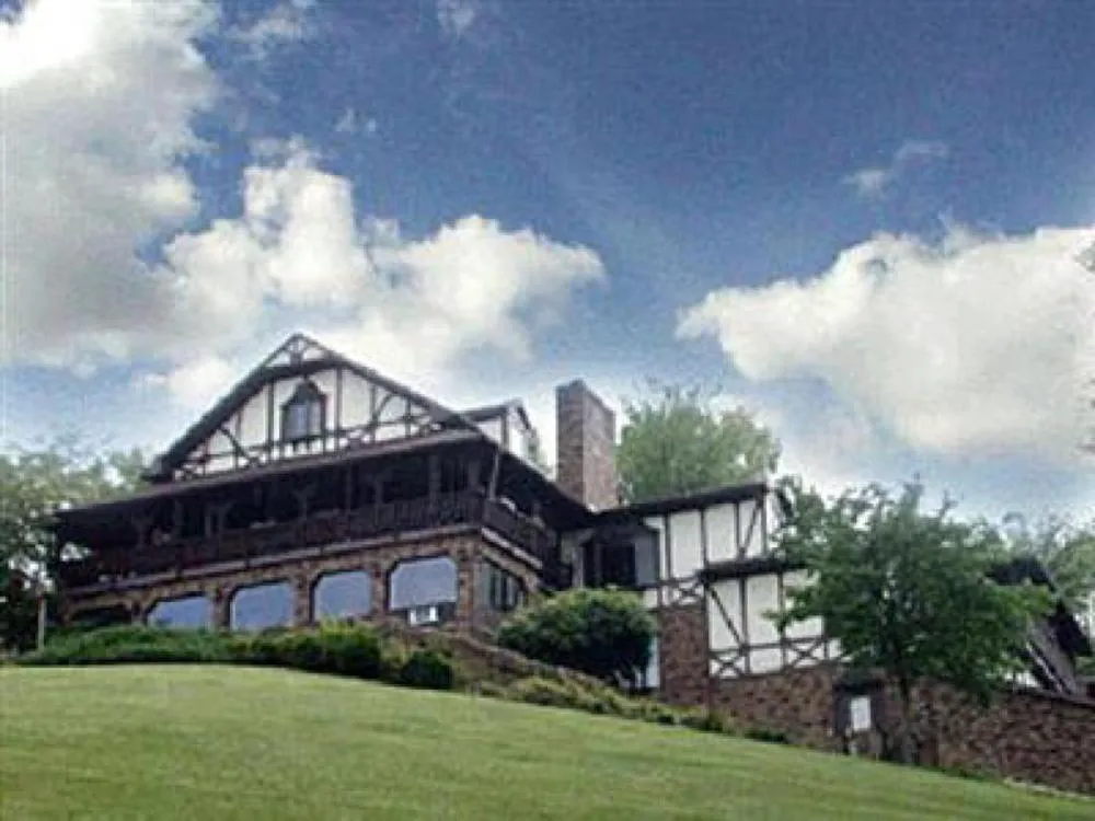 The Inn at Dresden hotel hero